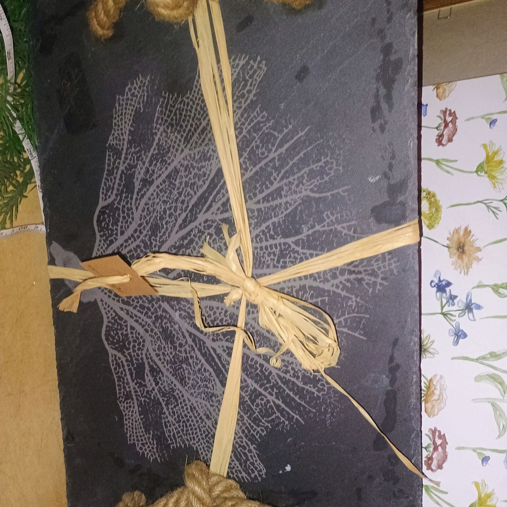 Decorative Slate Tray with Rope - Picture 4 of 4